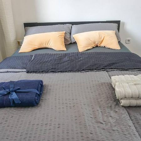 Apartment In Wuppertal - Charmante 3-Zimmer-Oase Mit Kamin Und Badewanne Zewnętrze zdjęcie