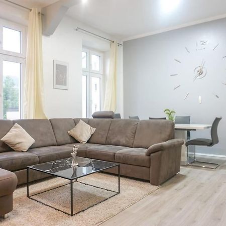 Apartment In Wuppertal - Charmante 3-Zimmer-Oase Mit Kamin Und Badewanne Zewnętrze zdjęcie