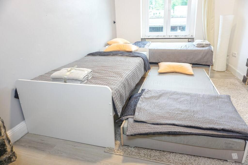Apartment In Wuppertal - Charmante 3-Zimmer-Oase Mit Kamin Und Badewanne Zewnętrze zdjęcie